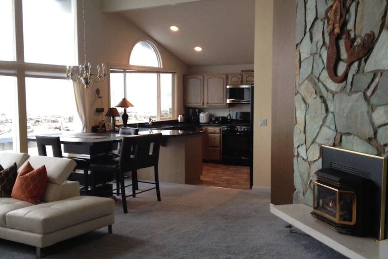 Camano Island Waterfront Vacation Rental Экстерьер фото
