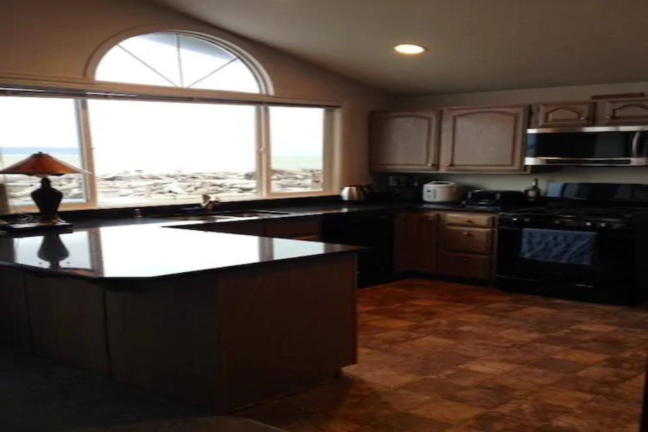 Camano Island Waterfront Vacation Rental Экстерьер фото